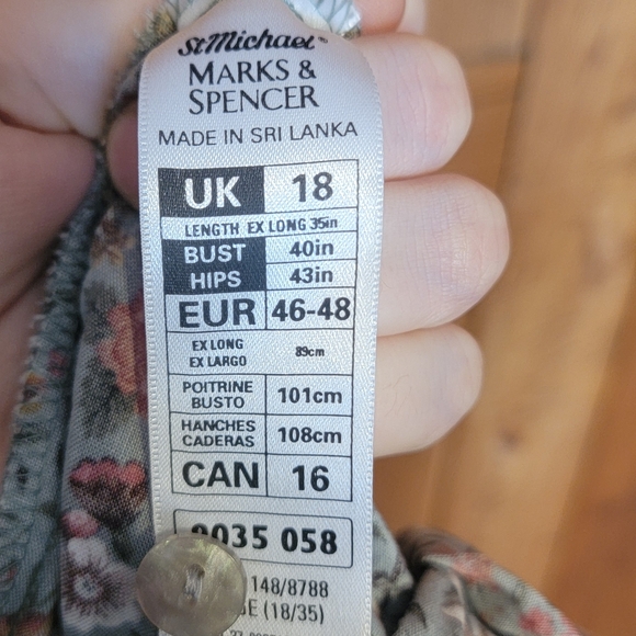 Marks & Spencer Blue Floral Midi Dress with Cream Lace Collar - Picture 5 of 8